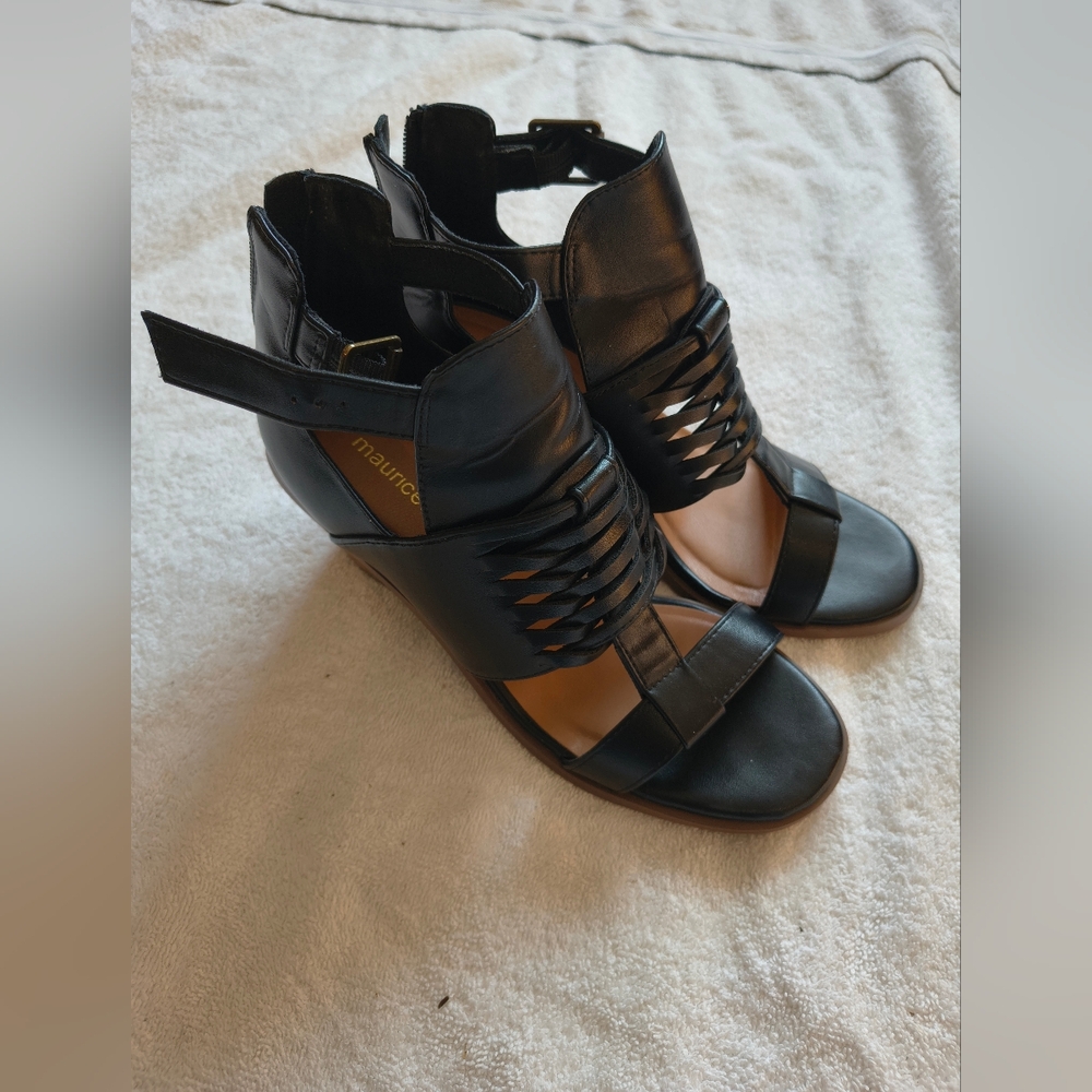Maurices Black Open-Toe Sandals